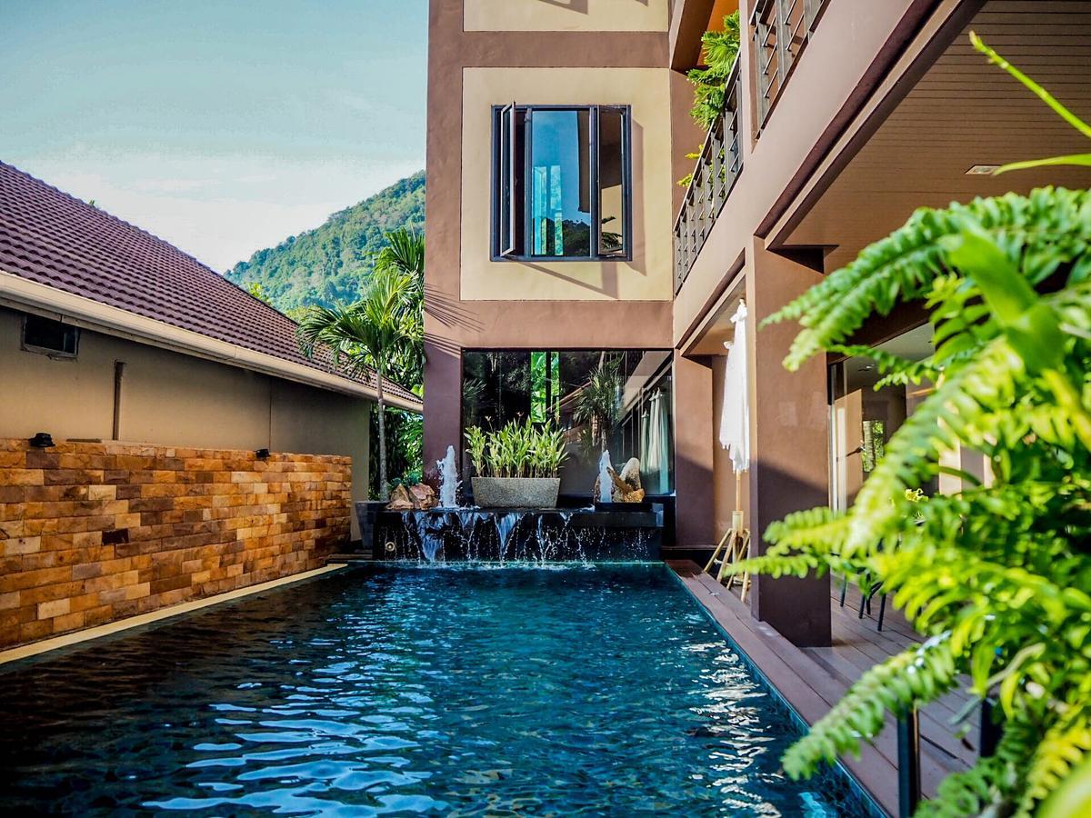 West Key Kamala Apartment Bagian luar foto